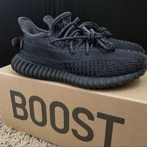 Adidas Yeezy 350 V2 | Black (Kids)(Non-Reflective)
